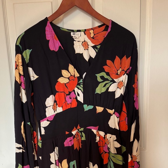 Billabong Floral Maxi Dress - Picture 1 of 4